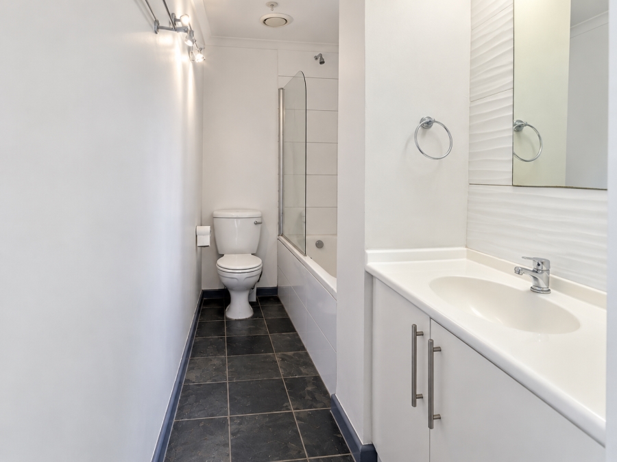 1 Bedroom Property for Sale in Cape Town City Centre Western Cape